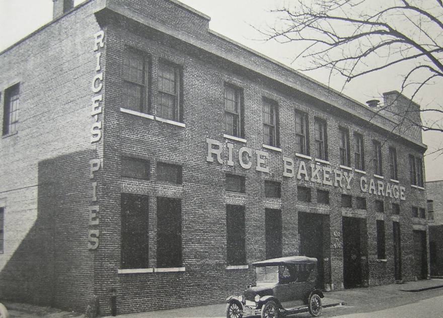 Rice's Bakery Garage 400 High Street