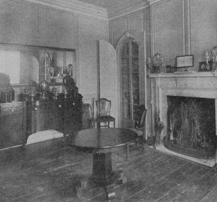 Carroll Park Baltimore Mansion Living Room
