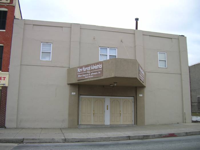 Baltimore's
                Roxy Theatre 2010