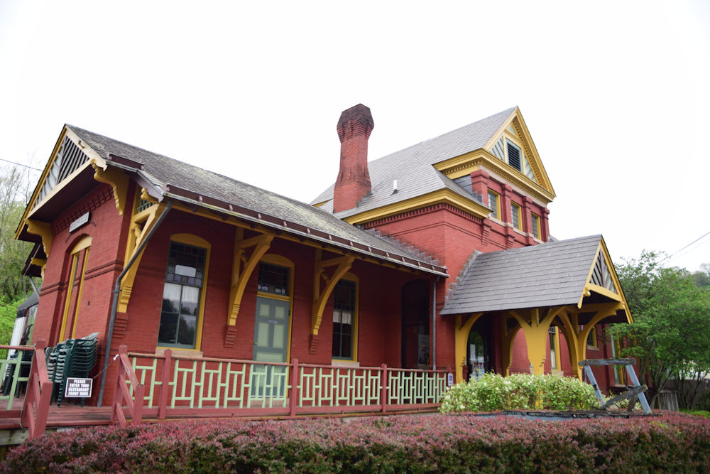 Sykesville Maryland Train
                Station