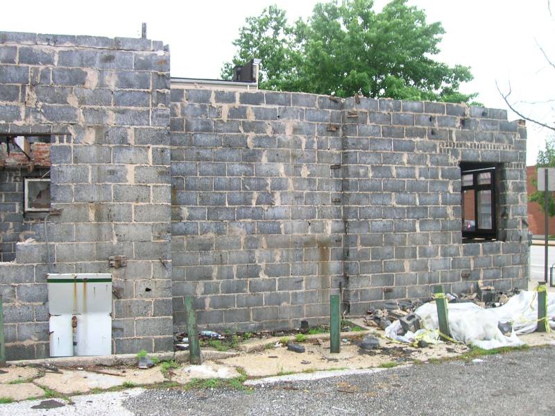Little Tavern 2013