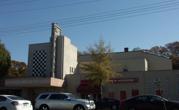 Mount
                Rainer Marylannd , Kaywood Theater